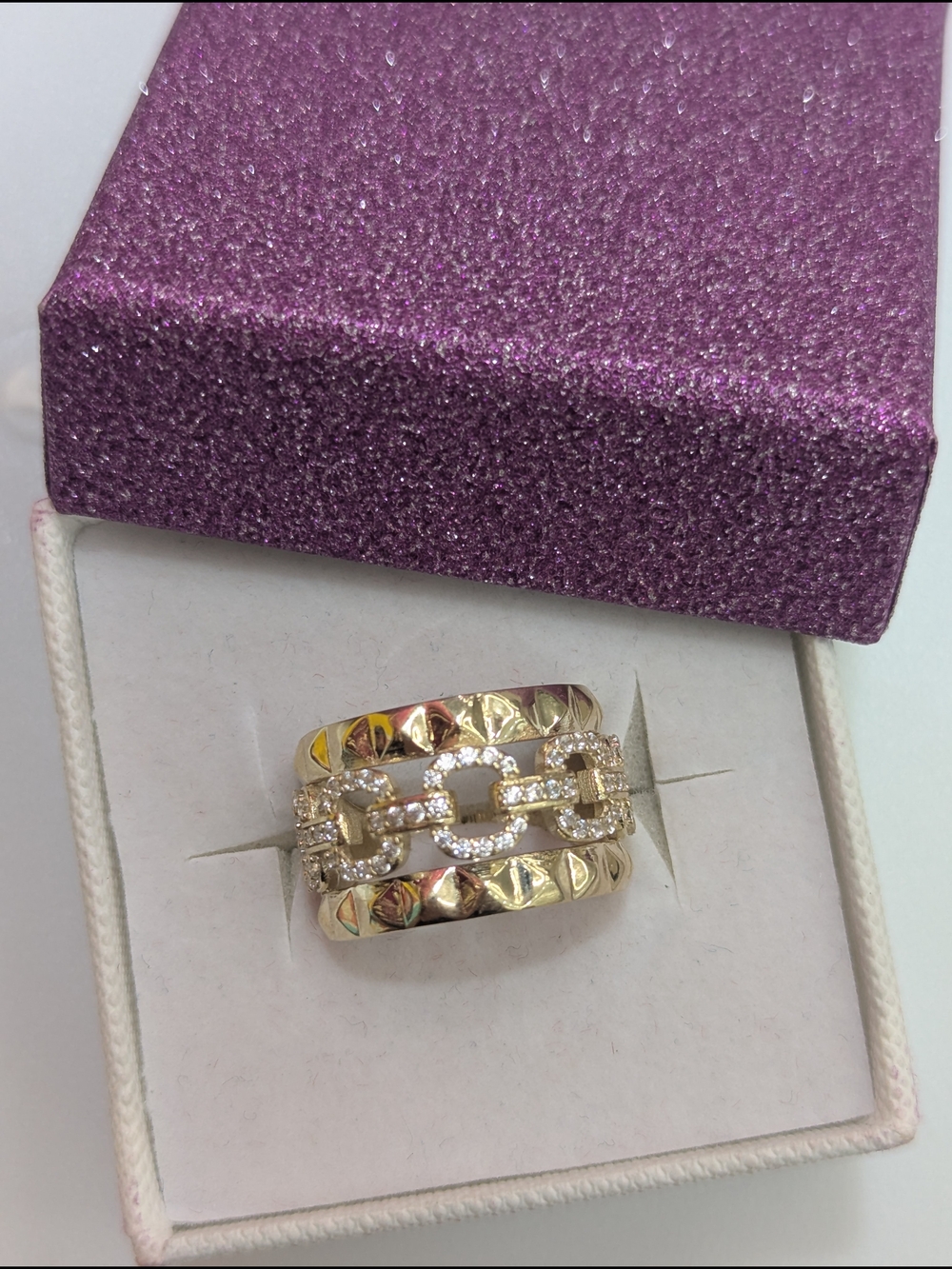 10kt Real Gold Women's Ring Size 6.5